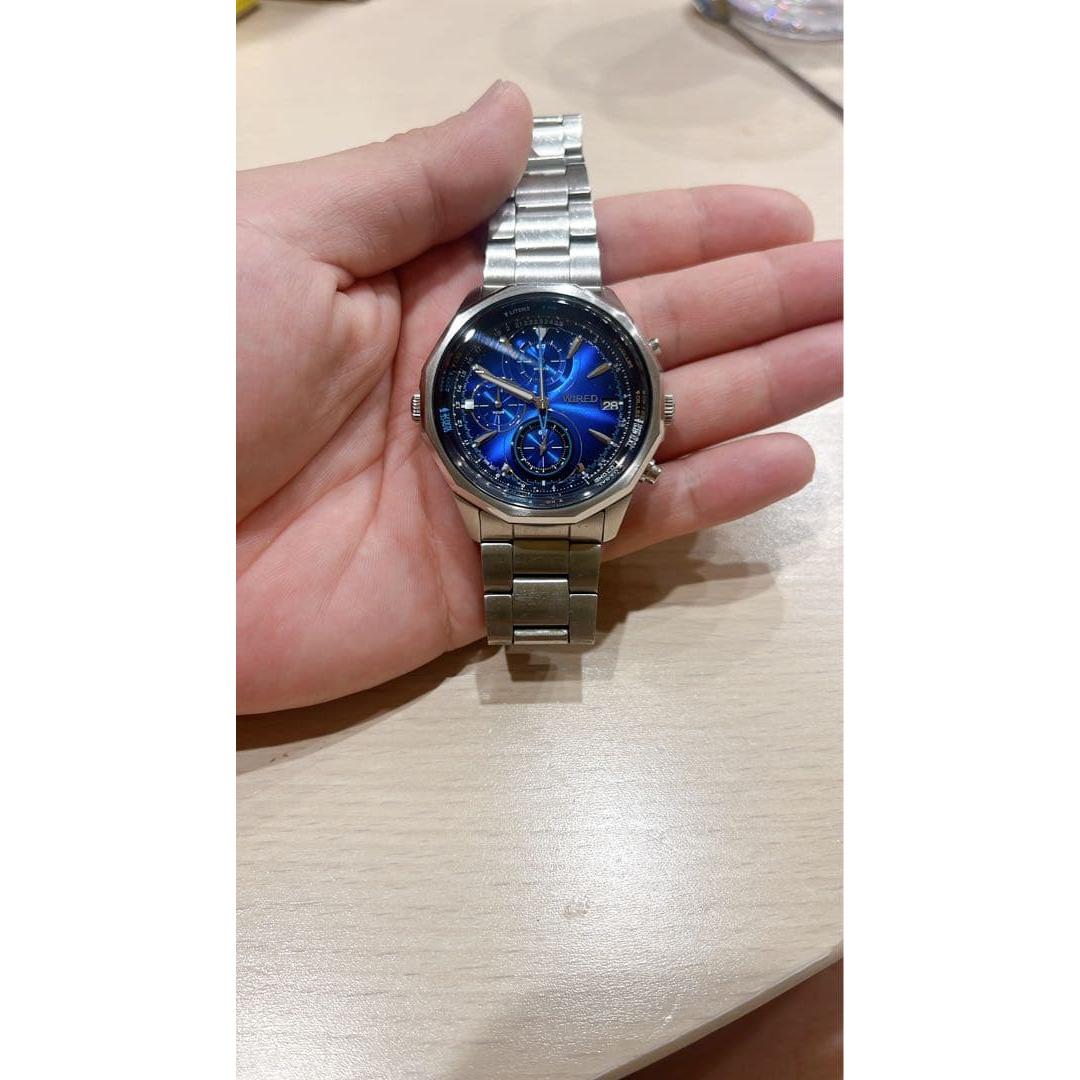 Used Wired Seiko WIRED The Blue 10 ATM waterproof in operation