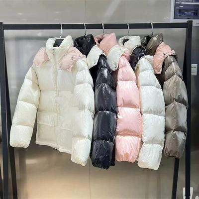 Giacca imbottita ricamata con motivo mongolo da donna, invernale, con etichetta a lettera, tasca grande, giacca imbottita alla moda con cappuccio