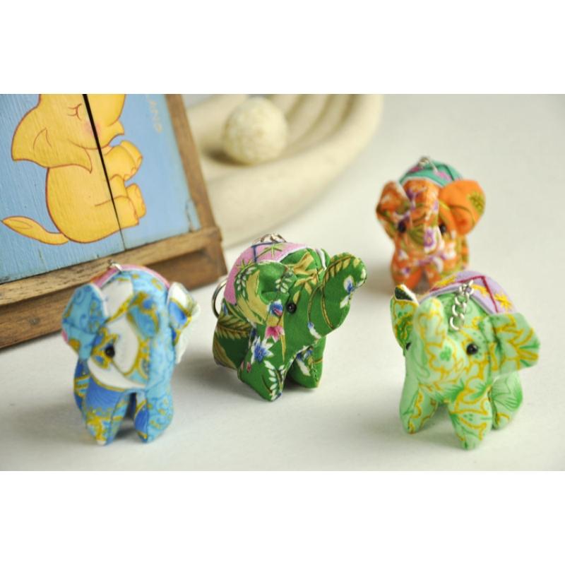 1Pcs Home/Office Hanging Key Chain Thailand National Cloth Stylish Elephant Bag Pendant Wind Chimes Ornaments Diy Decoration