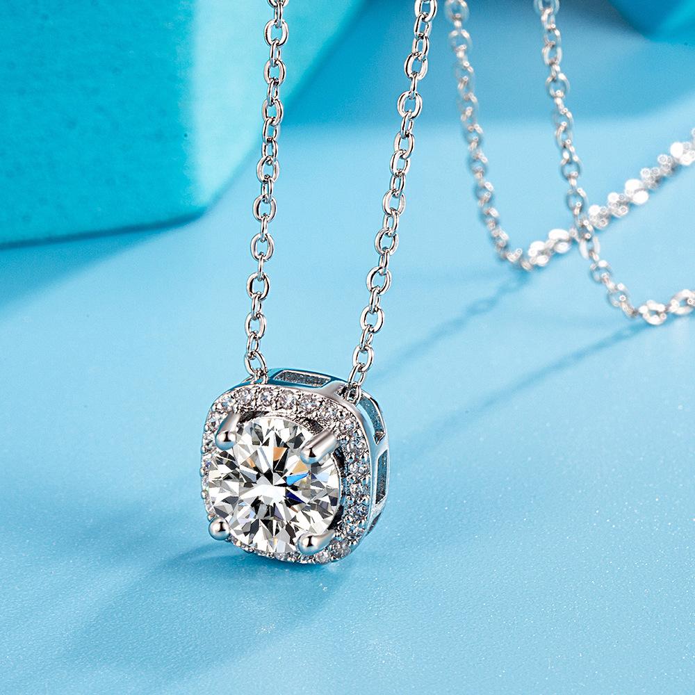 925 Sterling Silver Light Luxury Exquisite Sugar Cube Zircon Pendant Necklace Birthday Party Anniversary Gift