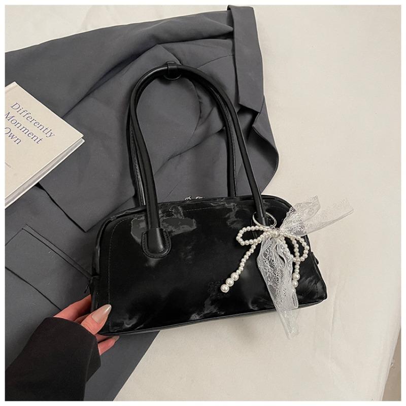 

Simple and high-end underarm bag women s fashion shoulder bag spring new niche trendy large-capacity women s bag чорний