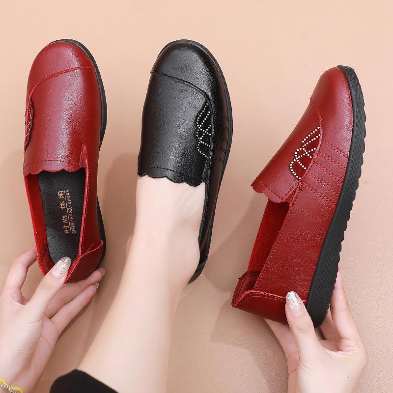 Middle-aged and Elderly Women's Spring and Autumn Loafer Shoes Mom's Soft Sole Flats Granny's Comfortable Non-slip Flat Slip On Shoes