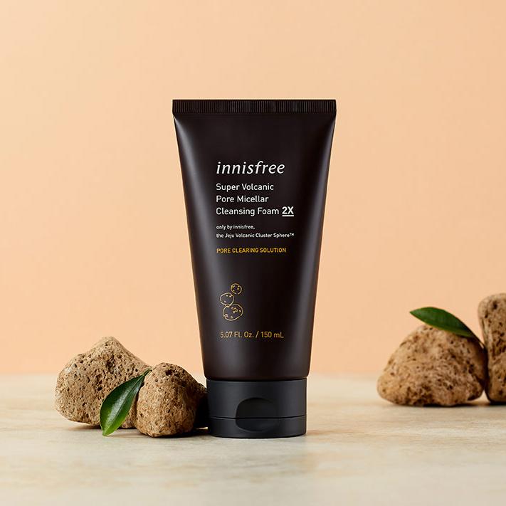 innisfree cleansing foam jeju volcanic