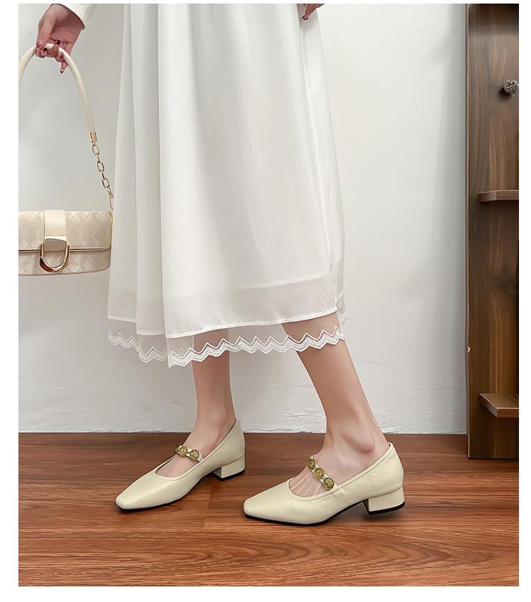 Grape mother French retro single shoes women's outer wear one word with small gold coins thick heels high heels soft soles not tired feet women's shoe