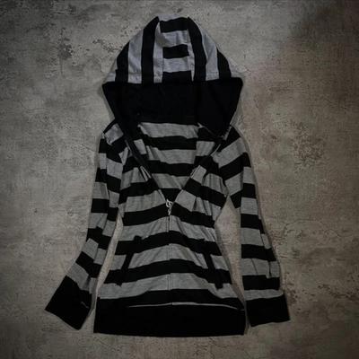 2KWEIRD Moda Uroczy Codzienny Y2K Bluza z kapturem Streetwear High street Y2K Długi rękaw Góra Klasyczne Minimalistyczne Ubrania Unikalny Hip Hop