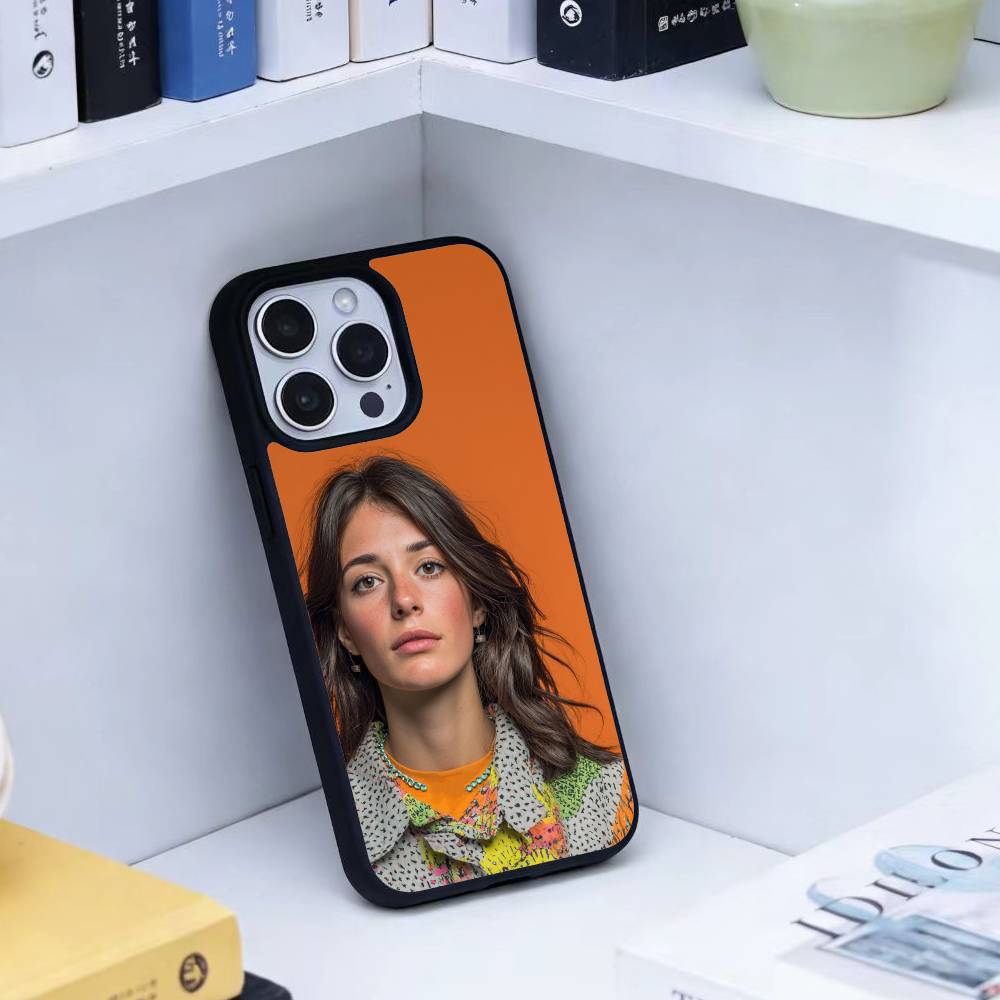 Ella Purnell Handyhülle Für iPhone17,16,15,14,13 Plus,Pro Max Magnetisch Für Magsafe Kabelloses Laden