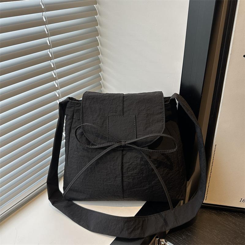 Korean Bow Nylon Flap Crossbody Bag Large Capacity Lightweight Soft Breathable Zipper Shoulder Bag for Young Women