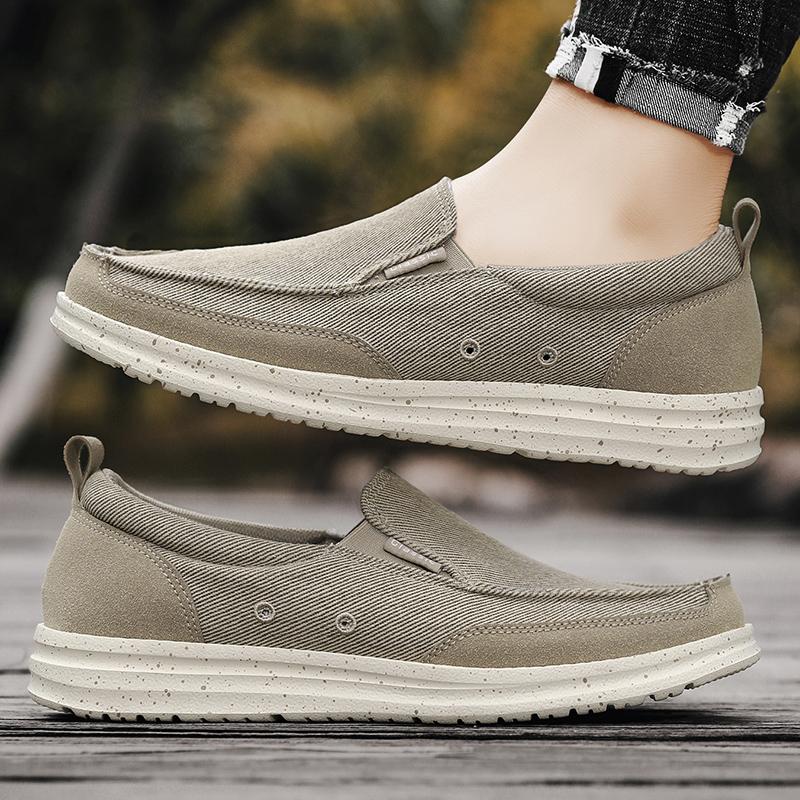 2024 New Spring Summer Light Canvas Shoes Men Breathable Men Shoes Loafers Soft Comfortable Outdoor Flat Lazy Shoes for Male