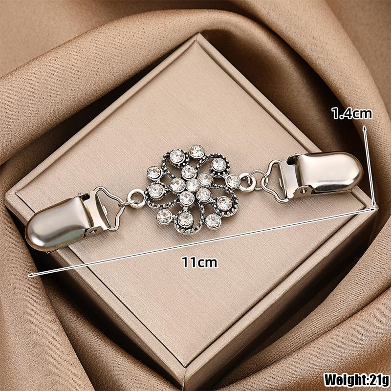 Retro Sweater Shawl Clip With Studded Alloy Scarf Buckle Anti Exposure Buckle Collar Scarf Cardigan Connecting Buckle