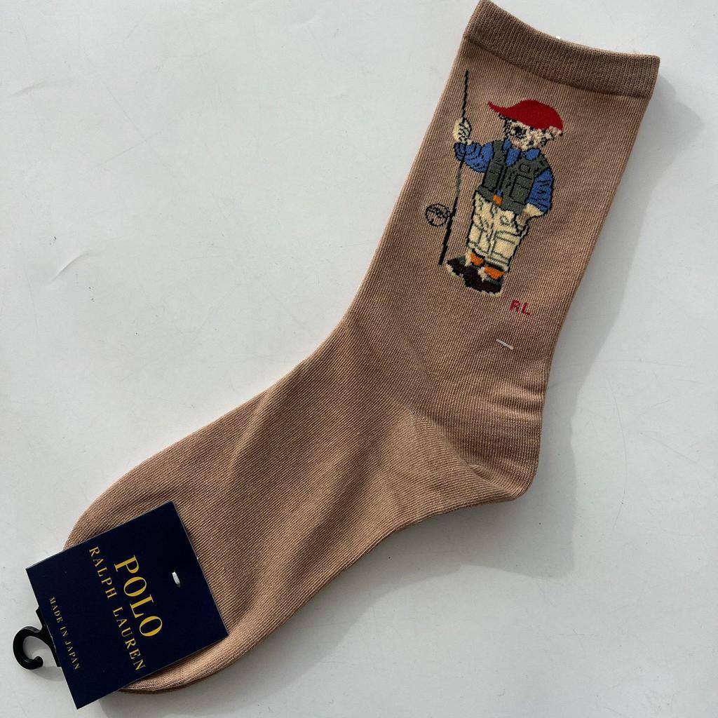 Trendy Mid-Calf Women's Cotton Socks - Four Seasons Style with Cartoon Little Bear Design