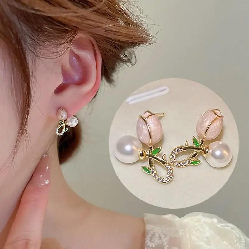 925 Silver Needle Korean Fashion Crystal Flower Earrings For Women Jewelry Trending Luxury Women's French Pearl Earrings