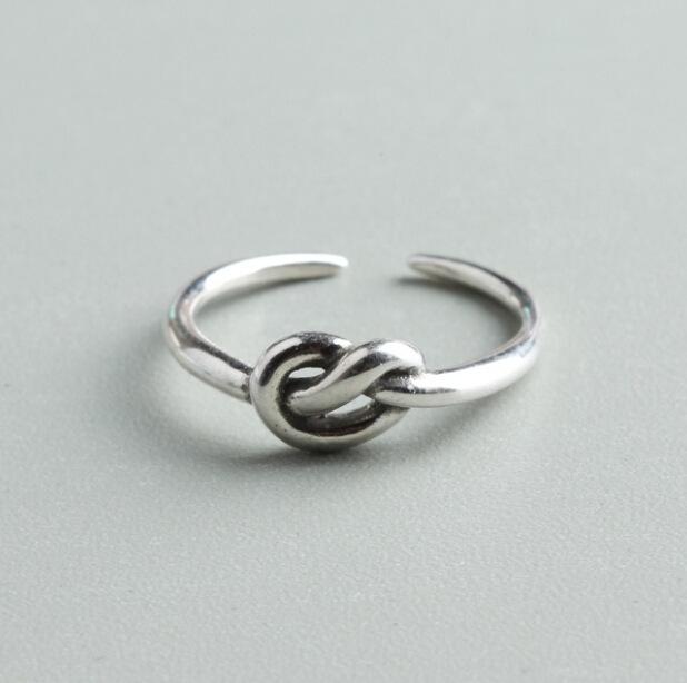 Korean Retro Silver-Plated Adjustable Women’s Knot Ring