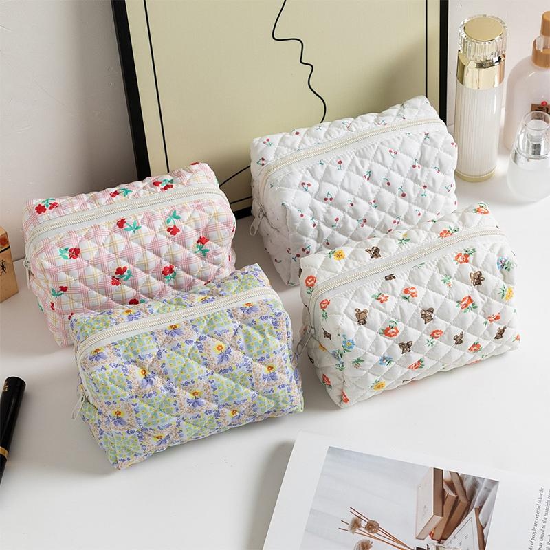 Floral Print Travel Portable Minimalist Large Capacity Soft Storage Makeup Bag