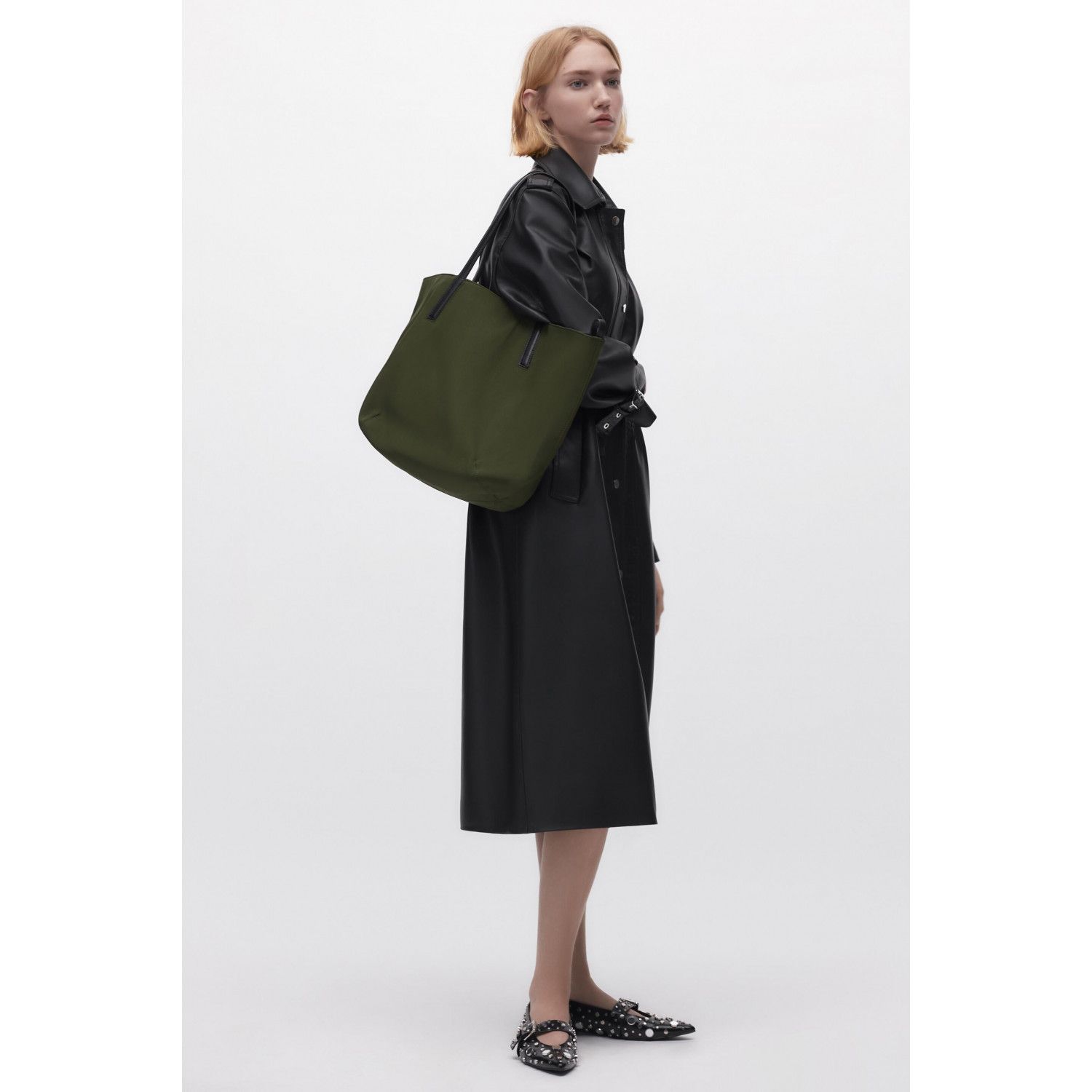 

NYLON XL TOTE BAG