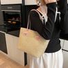 Large capacity straw woven bag women's new fashion versatile shoulder bag beach portable woven tote bag