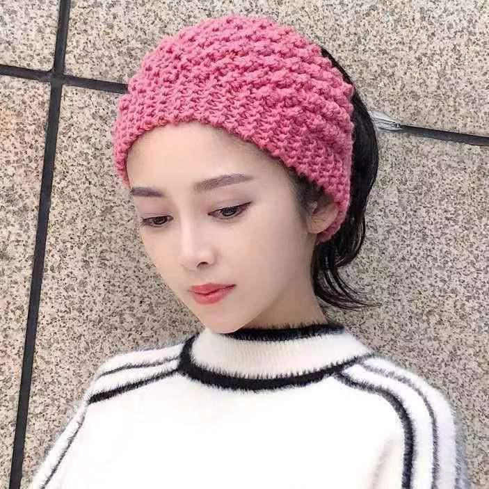 Women's Hand-Knitted Wool Headband: Warm Autumn/Winter Ear Protection with Wide Brim