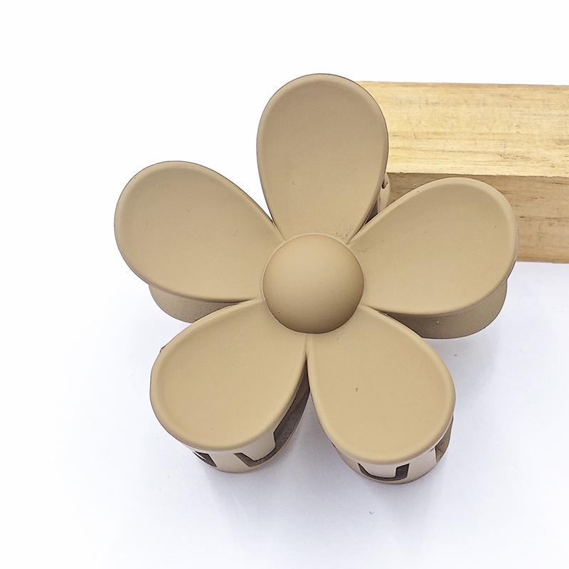 Frosted Flower Claw Hair Clip - Five-Petal Sunflower Updo Accessory