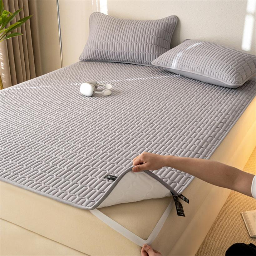 

Водонепроникна постільна білизна стьобаний захисник матраца безшумний дихаючий наматрацник татамі протиковзке покривало м яке покривало 160x200cm 1PC