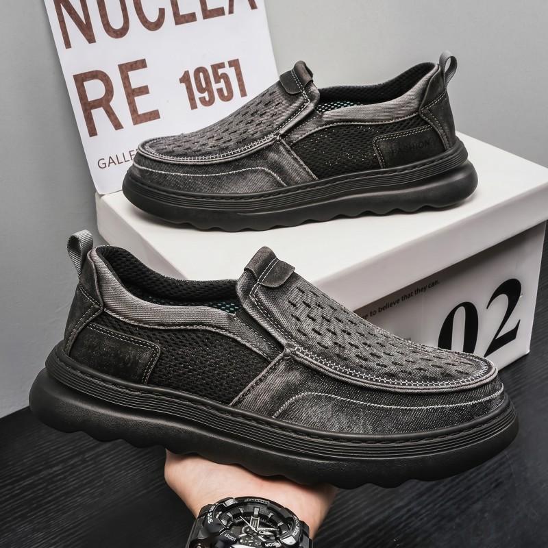 Men 's Casual Four Seasons Fashion Skateboarding Students Comfortable Sneakers Boys Trending Soft Sole Breathable Shoes