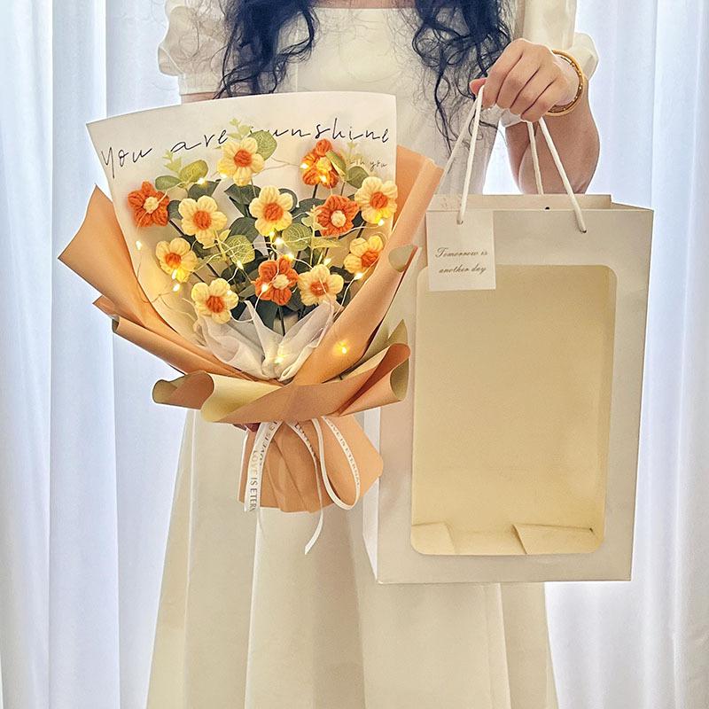 Artificial Flowers Bouquet Crochets Flower with Lights Wedding Guests Gift Graduation Bouquet Teachers' Day Gift Christmas Decor