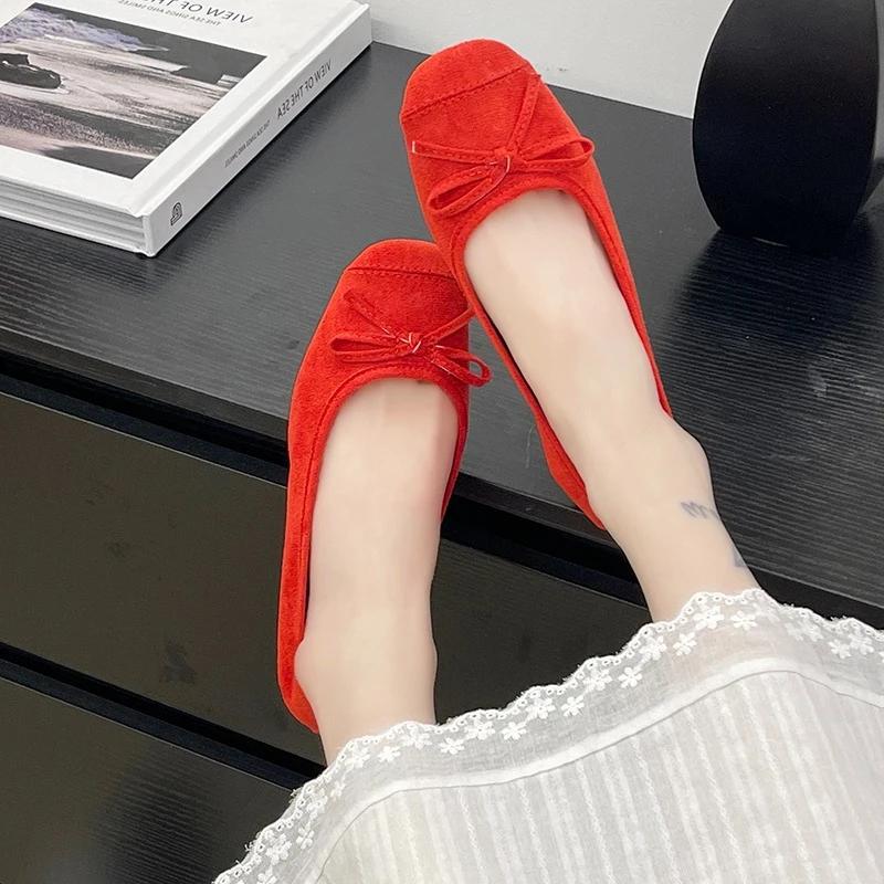 2025Suede Flat Shoes New Women's Soft and Fashionable Lightweight Shoes French Small Fragrance Bow Elegant and Comfortable Shoes