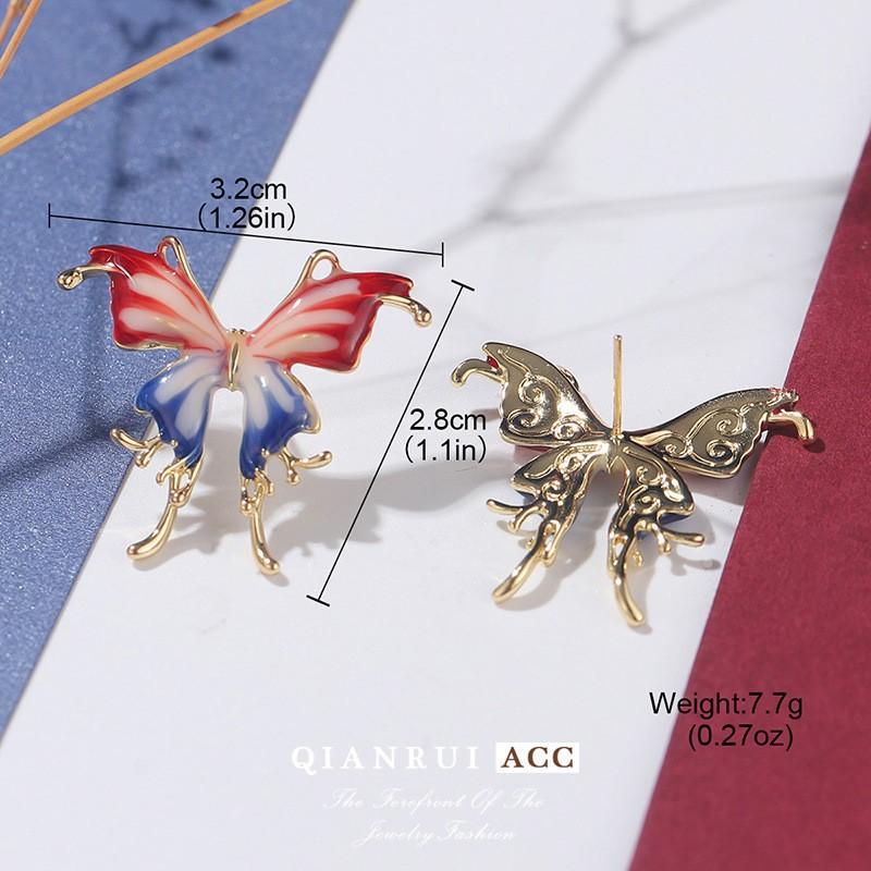 Medieval vintage contrasting irregular earrings, summer Paris theme series, fashionable and versatile new models, simple personality