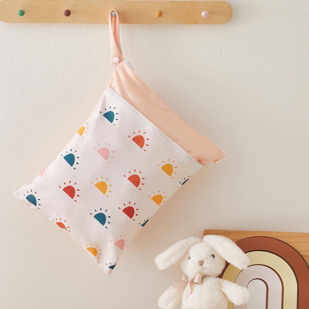 Baby Room Storage Hanging Bag Pul Material Multi Purpose Travel Organizer For Nursery And Bathroom Use