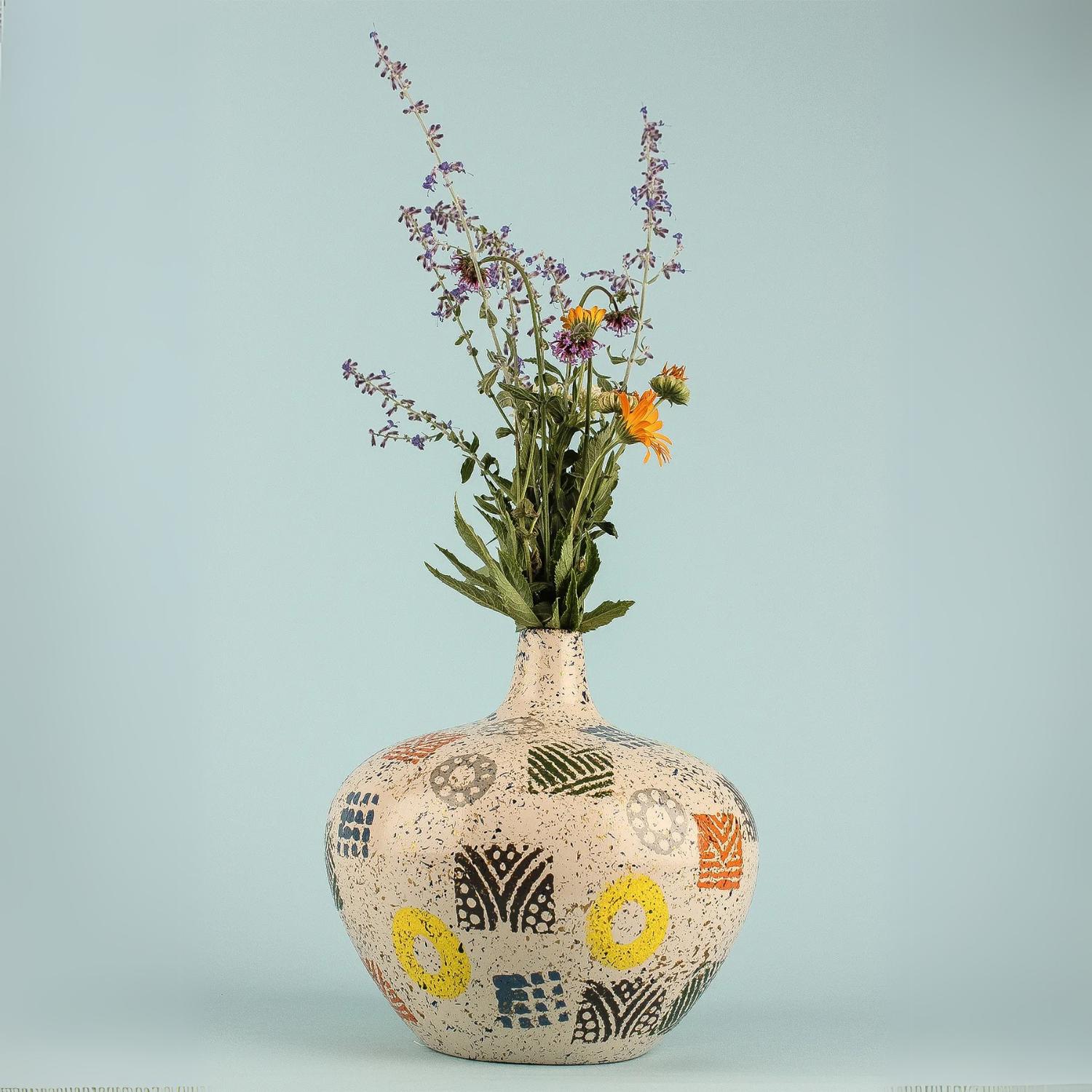 

Miserable Handmade Ceramic Patterned Vase 19 cm бежевий