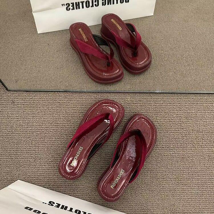 Thick-soled Foot-pinch Flip-flops Shoes Women's Shoes Outer Wear 2025 Spring and Summer New Fashion Heightening French Foot-pinch Cool Slippers