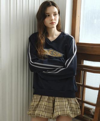 Wednesday Oasis For Woman Sweet Home V-Neck Sweatshirt_Navy(W26Tp20)
