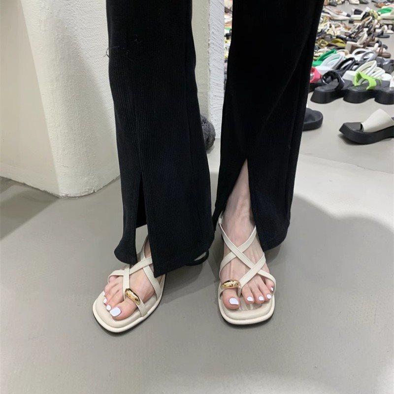 Beach Shoes Thick Heel Korean Cross High Heel Roman Sandals Women's New Summer 2025 French Square Headband Toe Cover