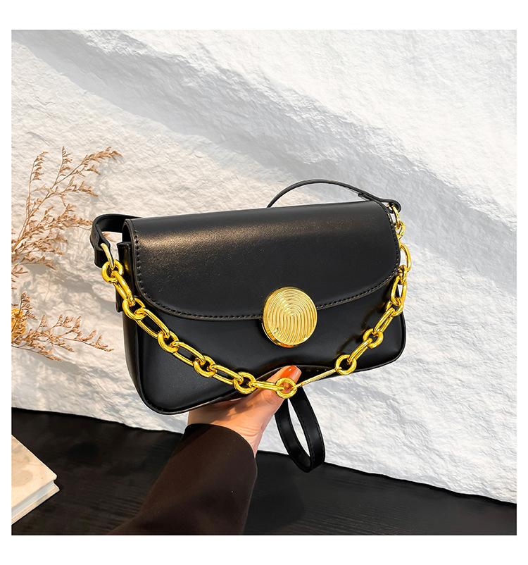 

Сумка женская 2024 новая сумка через плечо ретро универсальная осенне-зимняя цепочка маленькая квадратная сумка премиум маленькая сумка чёрный