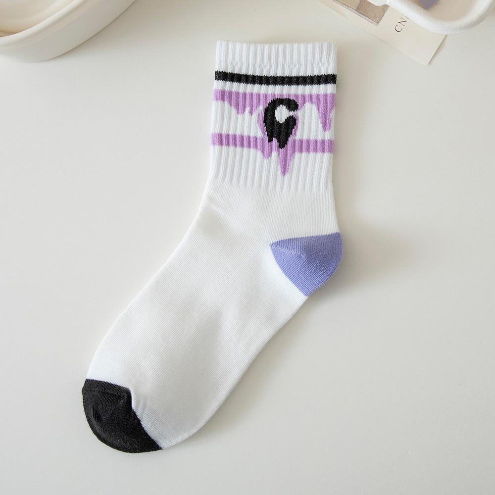 Women's Heart Letter Mid-Calf Socks - Fashionable for All Seasons
