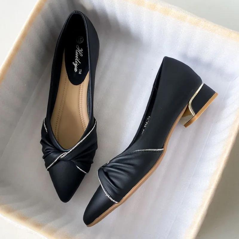 Fashion 2025 Fashionable Style Women's Mid Heel Crystal Embellished Pointed Toe Single Shoes Autumn New Arrival Versatile