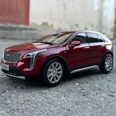 1:18 XT4 SUV Alloy Luxy Car Model Diecasts Metal Off-road Vehicles Car Model Simulation Collection Childrens Toy Gift Decoration