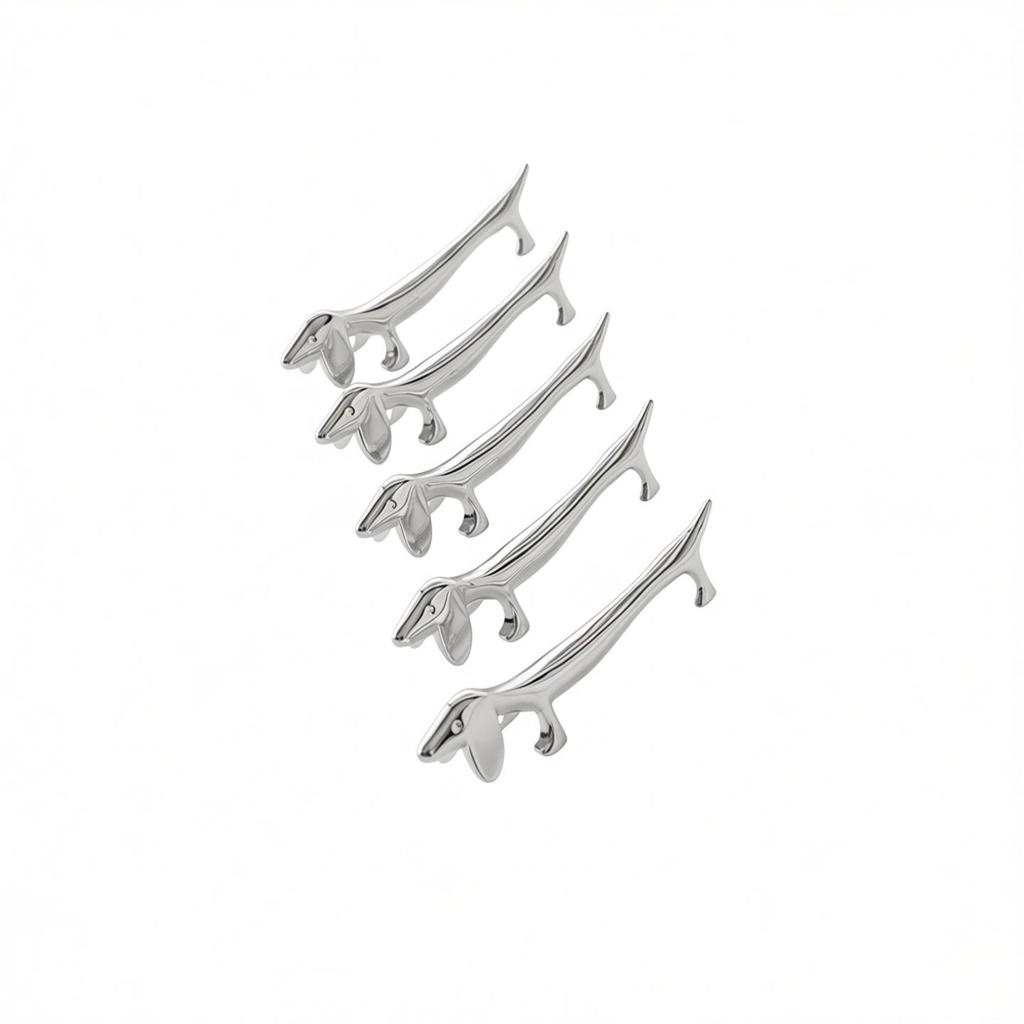 Adorable Metal Chopstick Rest - Dog & Deer Design Chopstick Holder, Japanese Tableware, Knife & Fork Pillow for Hotels