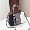 Women's bag New Fashi Hair Ball Pendant Hit Color Ladies Handbag Trend All-match Retro PU Messenger Bag Shoulder Bag Wallet