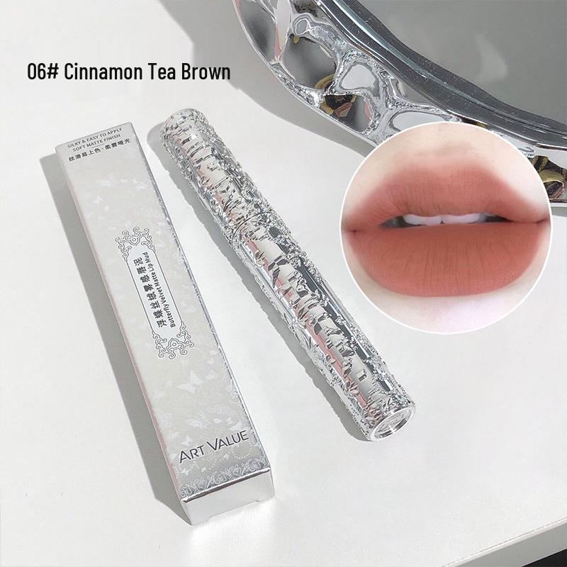 

Жидкая матовая помада-мусс Floating Butterfly - Нежная студенческая серия, Серебряный тюбик, Шесть оттенков 2g