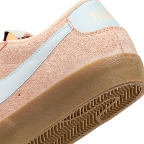 Women's Nike Blazer Low '77 Vintage Sneakers Crimson/light Brown/orange/blue