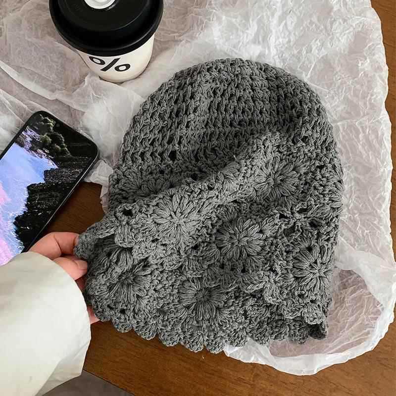 Atmungsaktive Ausgehöhlte Strickmütze Blumen Lässige Baskenmütze Sommer Blumen Atmungsaktive Baumwolle Skullies Sonnenschirm Frauen