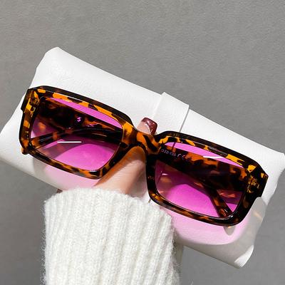 Fashion Rectangle Sunglasses Women For Men  Luxury Brand Designer Sun Glasses Vintage Punk Popular Pink Eyeglasses Uv400