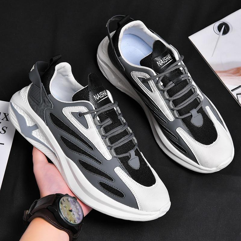 Men's shoes spring new breathable sports shoes men's lightweight mesh fashion simple casual shoes