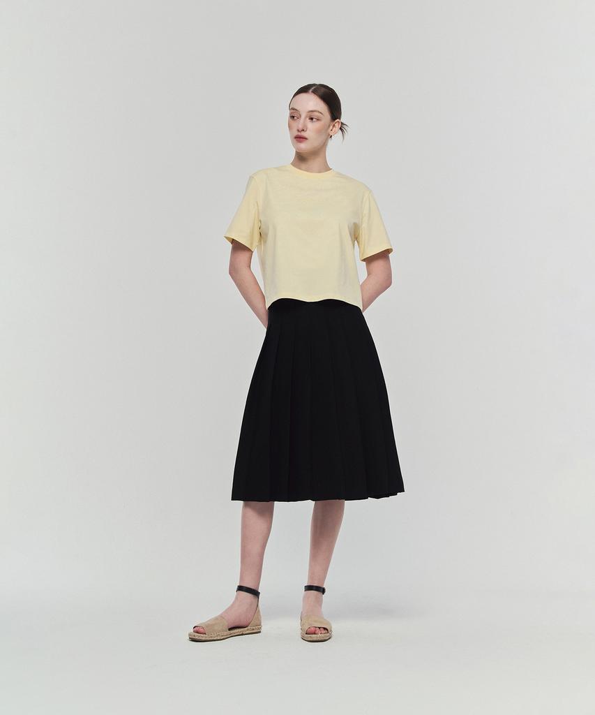 DUVETICA Mirasol Crop (Light Yellow) (Women'S Short Sleeve T-Shirt)