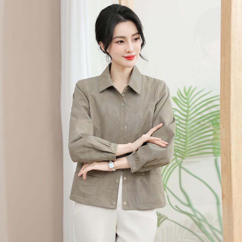 Mid-Aged Women's Lightweight Casual Shirt Jacket
