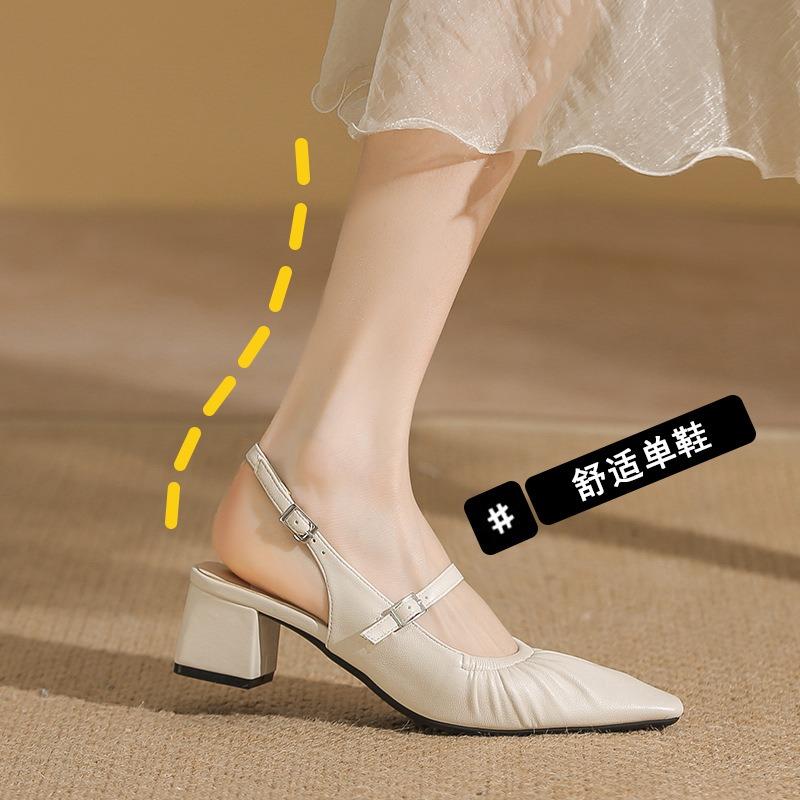 

Summer new thick heel bag head sandals women s word with pleated square head heel single shoes 39 абрикосовый