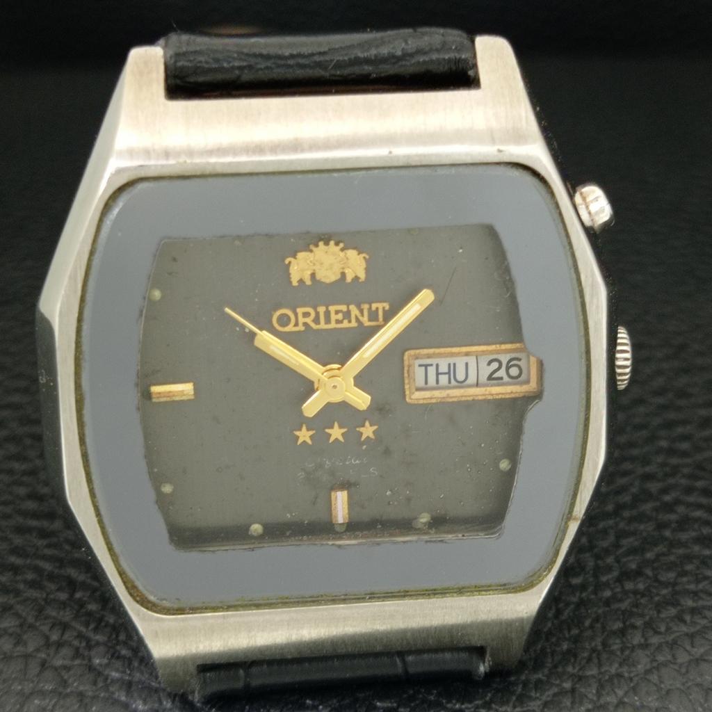 AUTOMATIC 46941 VINTAGE ORIENT CRYSTAL JAPAN MENS ORIGINAL DIAL WATCH a704893-1