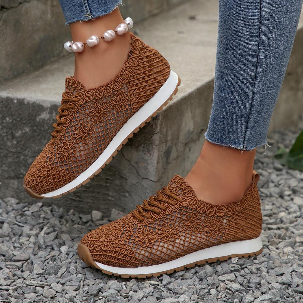 Large size flat-bottomed casual sports shoes 22 new European and American sequined lace-up shoes