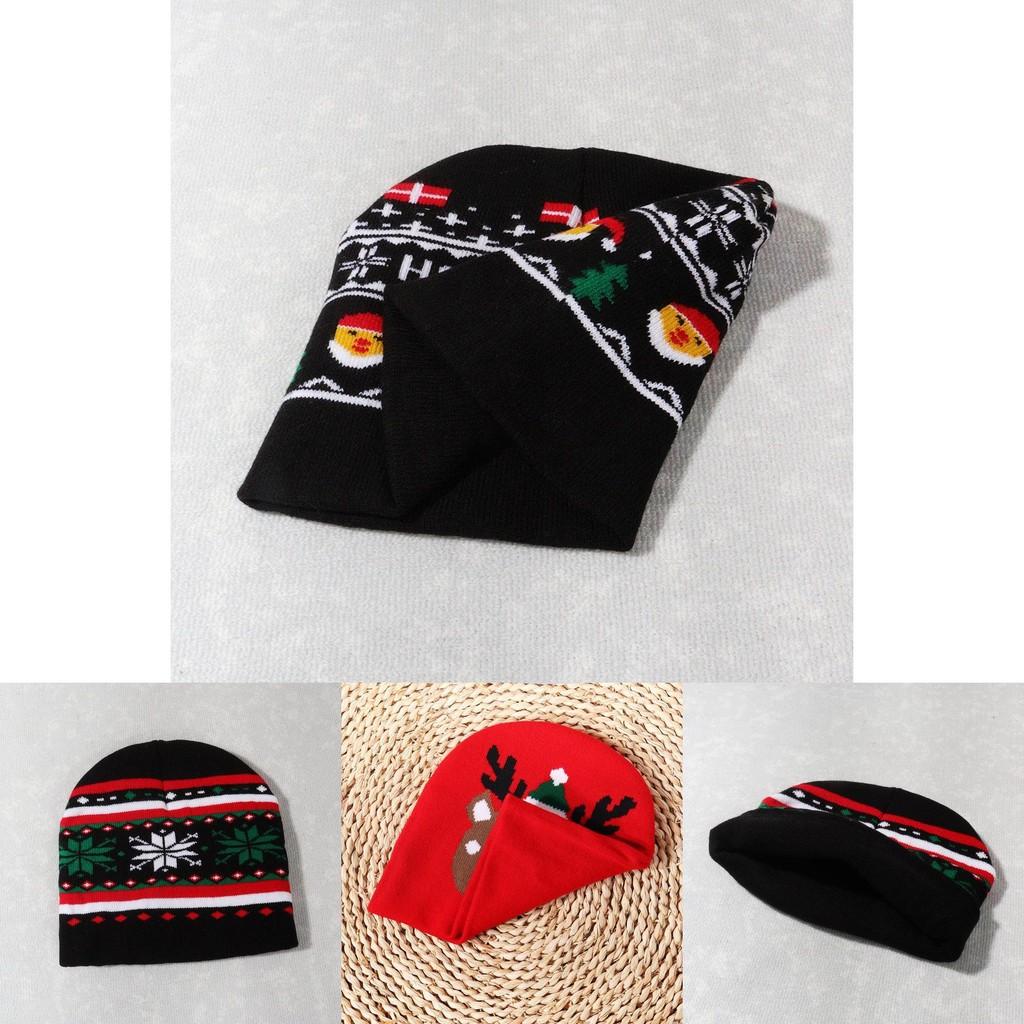 Comfortable And Chic Christmas Beanie For Children And Adults With Playful Holiday Themes