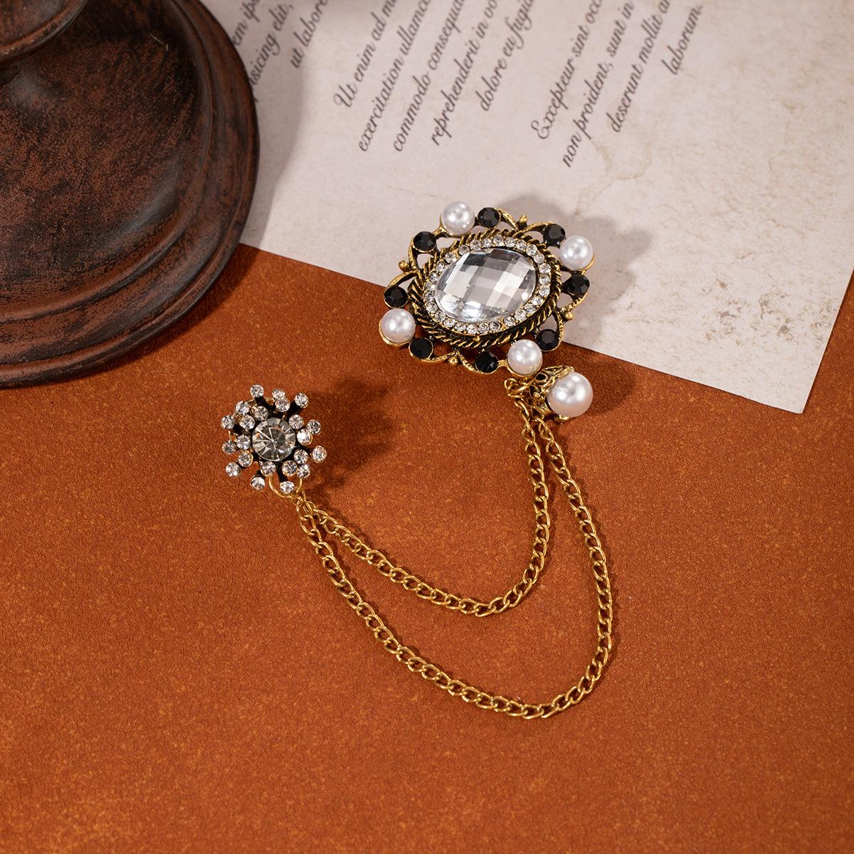 European Retro Pearl & Gemstone Brooch: Luxury Men s Suit Accessory with Rhinestone Firework Design