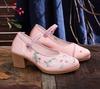 Maogu Tacco Quadrato Grosso Scarpe Nere con Tacco Alto da Donna Bocca Bassa 2024 Primavera Estate Nuovo Ricamo Cinese Scarpe di Stoffa Décolleté